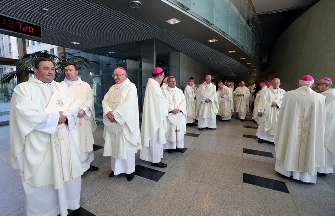 Pogrzeb abp. Szczepana Wesołego – cz. 2