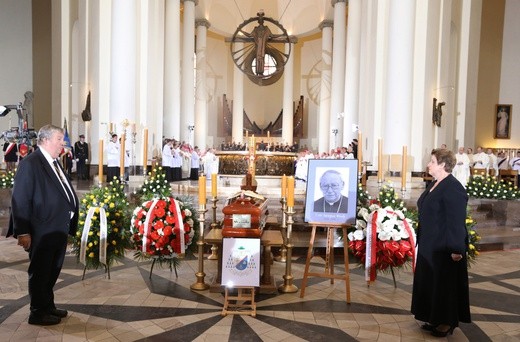 Pogrzeb abp. Szczepana Wesołego – cz. 2