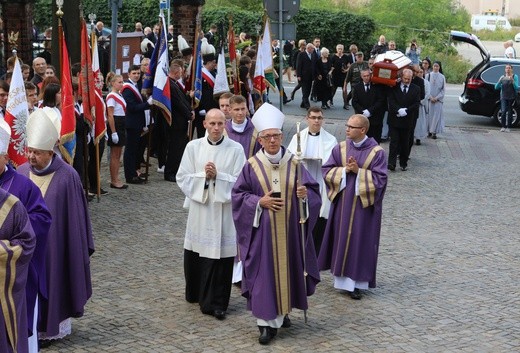 Pogrzeb abp. Szczepana Wesołego – cz. 2