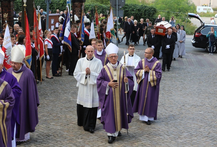 Pogrzeb abp. Szczepana Wesołego – cz. 2