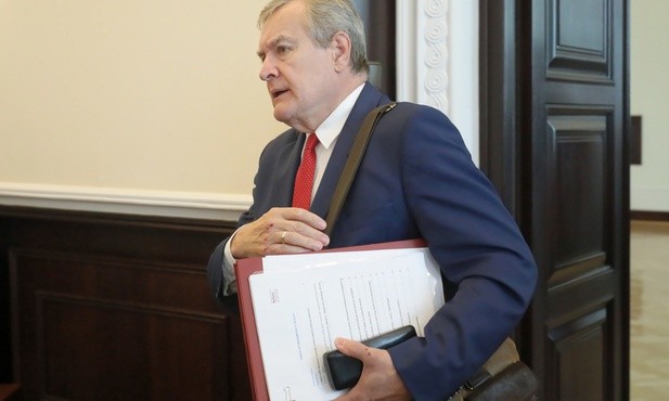 Gliński: Nie dałem ani grosza na film "Kler"
