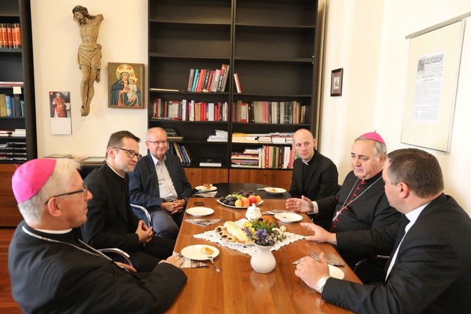 Abp Pennacchio w redakcji GN