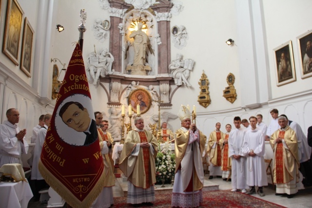 20. rocznica utworzenia katolickiego LO im. bł. ks. R. Archutowskiego