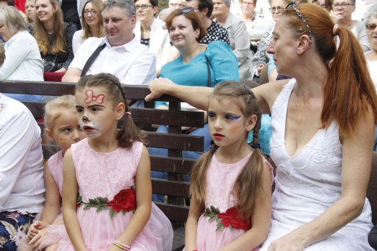 Festyn urodzinowy dla Matki Bożej w Wałbrzychu