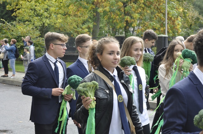 Skierniewickie Święto Kwiatów, Owoców i Warzyw - parada, cz. 1