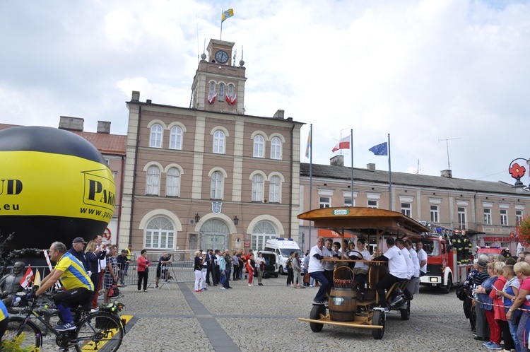 Skierniewickie Święto Kwiatów, Owoców i Warzyw - parada, cz. 1