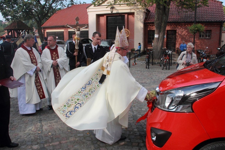 Msza św. w 90. rocznicę powstania OSP w Żukowie