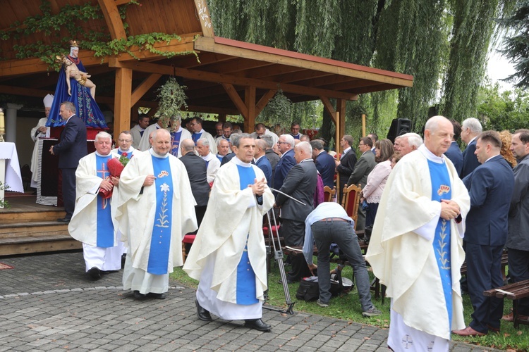 25. rocznica koronacji Piety Hałcnowskiej 