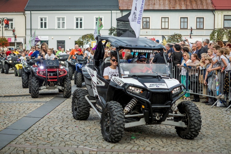 Skierniewickie Święto Kwiatów, Owoców i Warzyw - parada, cz. 2