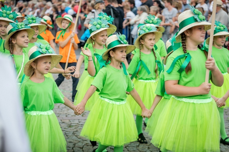 Skierniewickie Święto Kwiatów, Owoców i Warzyw - parada, cz. 2