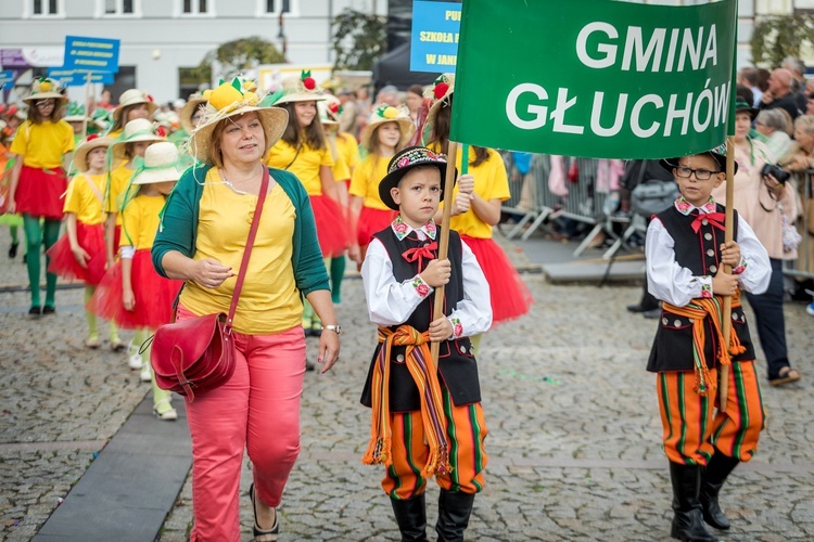 Skierniewickie Święto Kwiatów, Owoców i Warzyw - parada, cz. 2