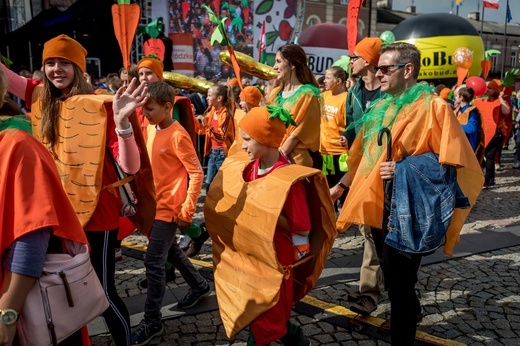 Skierniewickie Święto Kwiatów, Owoców i Warzyw - parada, cz. 2