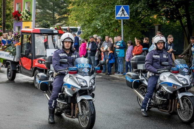 Skierniewickie Święto Kwiatów, Owoców i Warzyw - parada, cz. 2