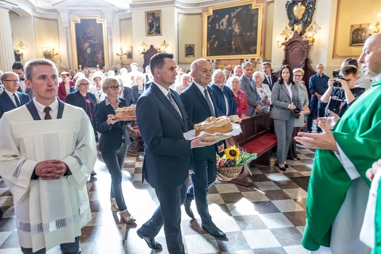 Skierniewickie Święto Kwiatów, Owoców i Warzyw - Msza św. 