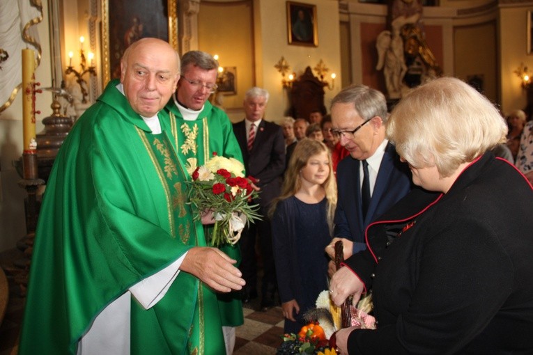 Skierniewickie Święto Kwiatów, Owoców i Warzyw - Msza św., cz.2