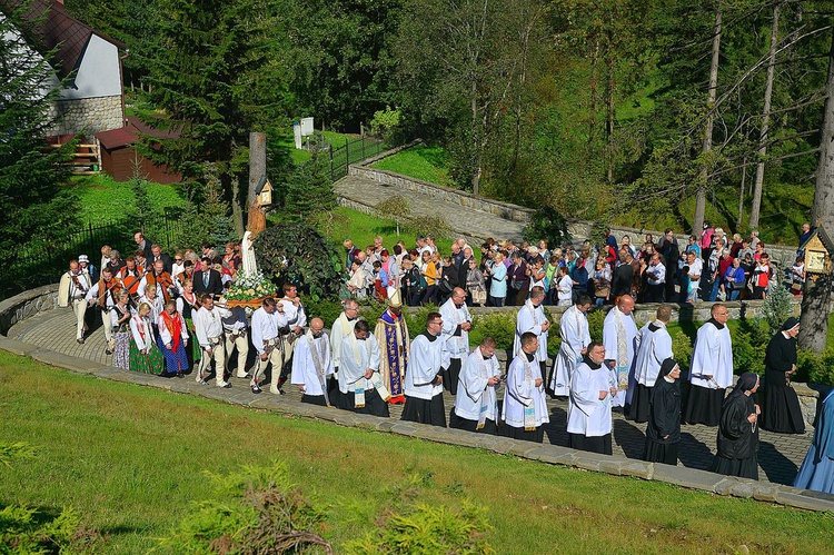 Watykański hierarcha na Krzeptówkach