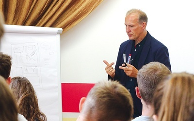 Spotkania odbywały się w Bibliotece Miejsko- -Powiatowej w Kwidzynie. 