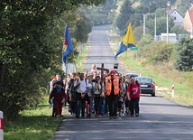 ▲	Przepiękna pogoda towarzyszyła setce ostatnich tegorocznych pątników.