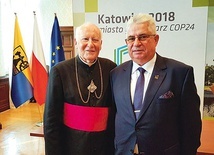 Ks. Władysław Basista  i Stanisław Płatek  – Honorowi Obywatele.