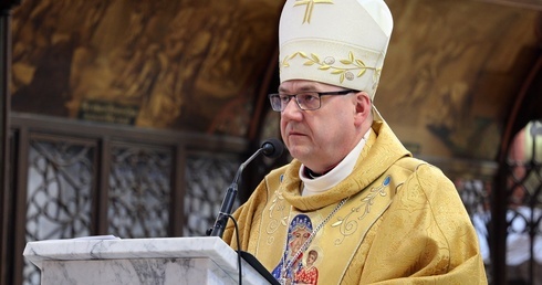 Historia każe wyciągać wnioski