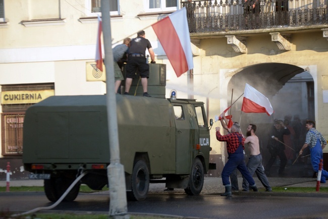 Robotniczy protest na planie "Klechy"