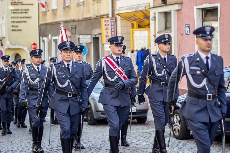 Poświęcenie sztandaru Służby Więziennej