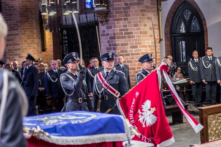 Poświęcenie sztandaru Służby Więziennej