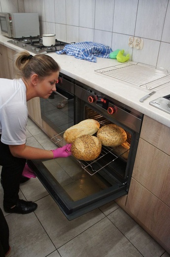 Pieczenie chleba w Rudniku nad Sanem