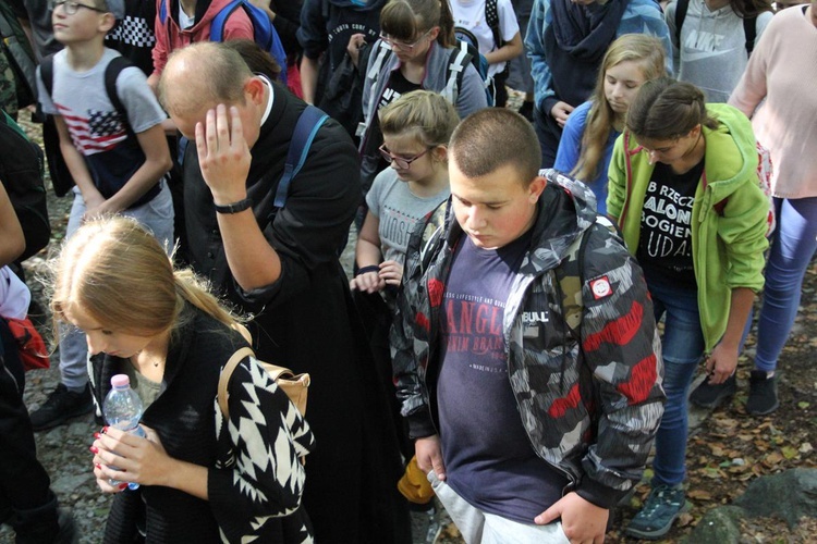 Spotkanie młodzieży na Ślęży, cz. 1