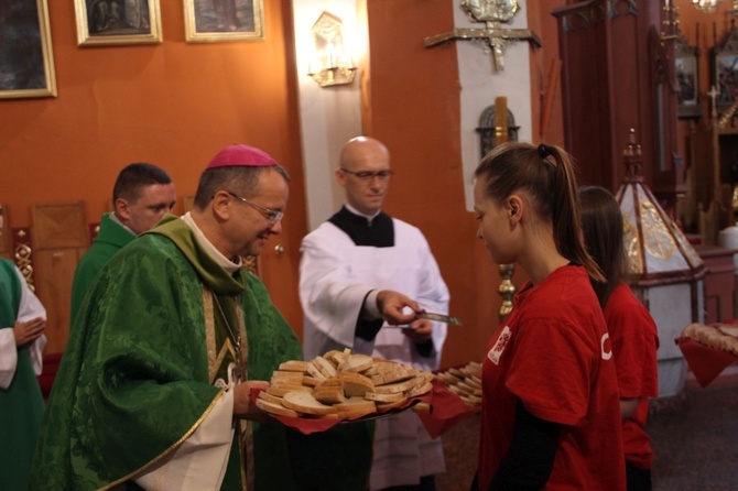 Msza św. na zakończenie Synodu Młodych w Zielonej Górze