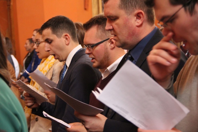 Msza św. na zakończenie Synodu Młodych w Zielonej Górze