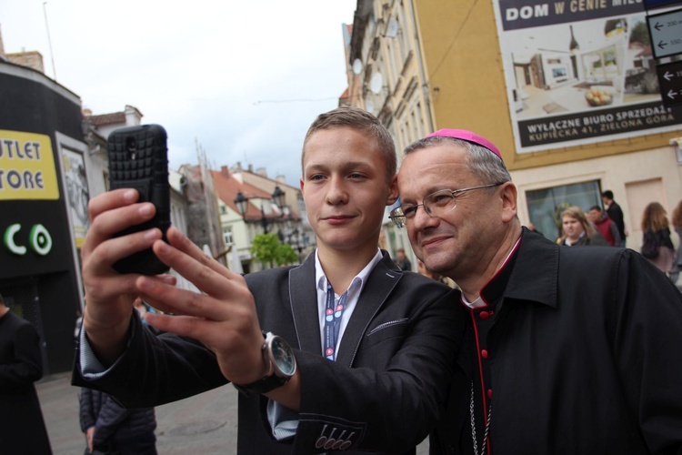 Chrześcijańska radość na koniec Synodu Młodych