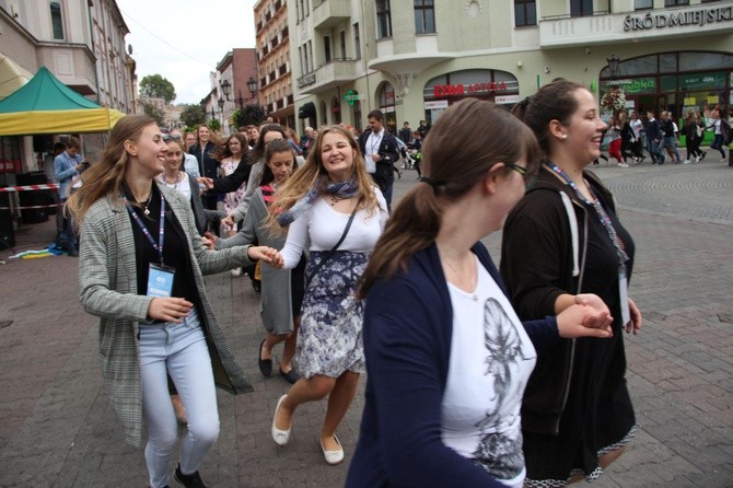 Chrześcijańska radość na koniec Synodu Młodych