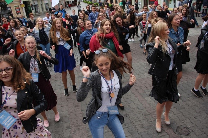 Chrześcijańska radość na koniec Synodu Młodych