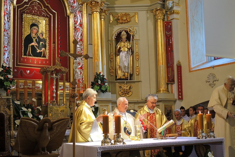 Jubileusz bp. Adama Dyczkowskiego u Maryi w Kętach