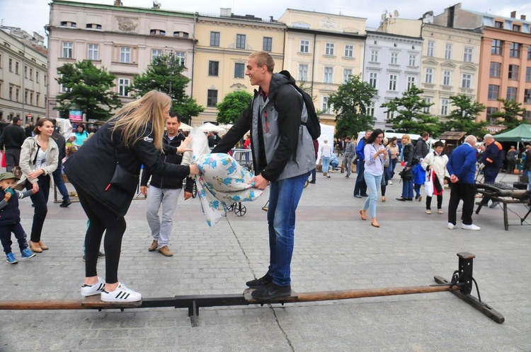 Piknik patriotyczny na Rynku Głównym w Krakowie cz. 2