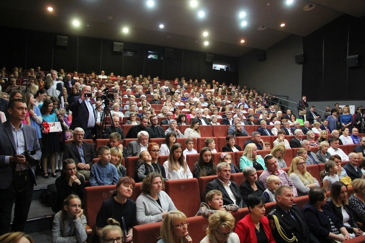 O. Jerzy Chrzanowski CP Honorowym Obywatelem Rawy Mazowieckiej - sesja RM