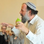 Rabin Boaz Pash o święcie Sukkot, dzień przed debatą z abp. Grzegorzem Rysiem