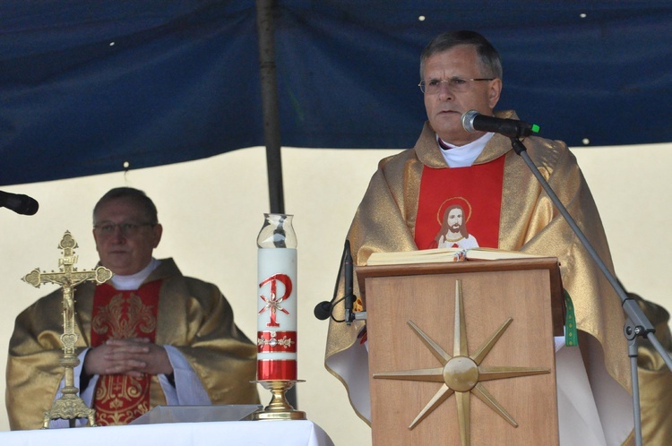 Szkoła Żołnierzy Niezłomnych w Bączej-Kuninie