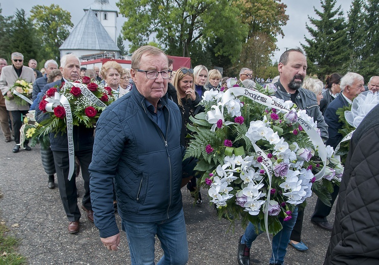 Pogrzeb ks. Jana Guzowskiego cz. 2