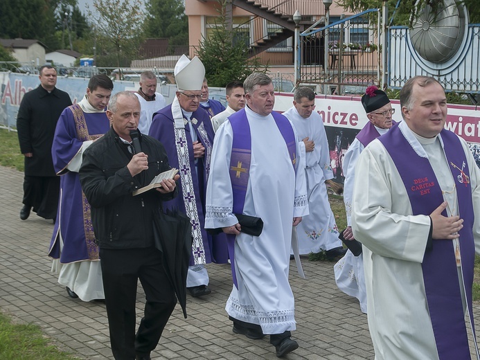 Pogrzeb ks. Jana Guzowskiego cz. 2