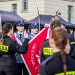 Sztandar dla policji w Ostródzie