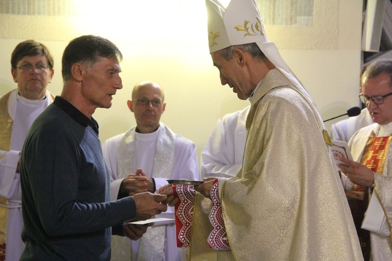 Pielgrzymka Arcybractwa Straży Honorowej NSPJ do Mikołajowic