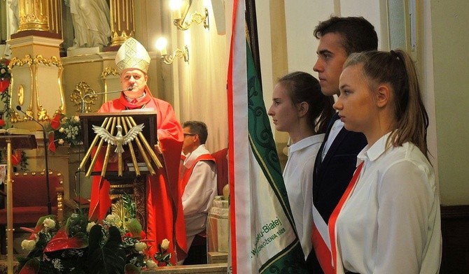 Bp Piotr Greger przewodniczył Mszy św. dla środowiska bielskiego "ogrodnika"