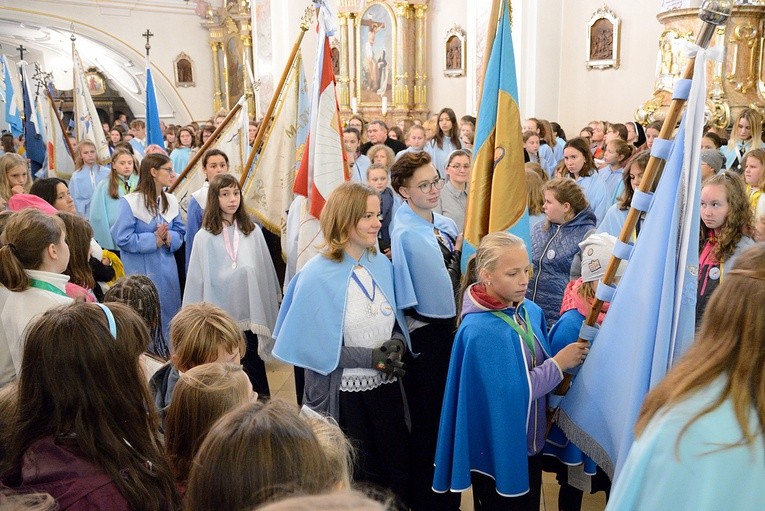 Góra św. Anny pełna jest marianek