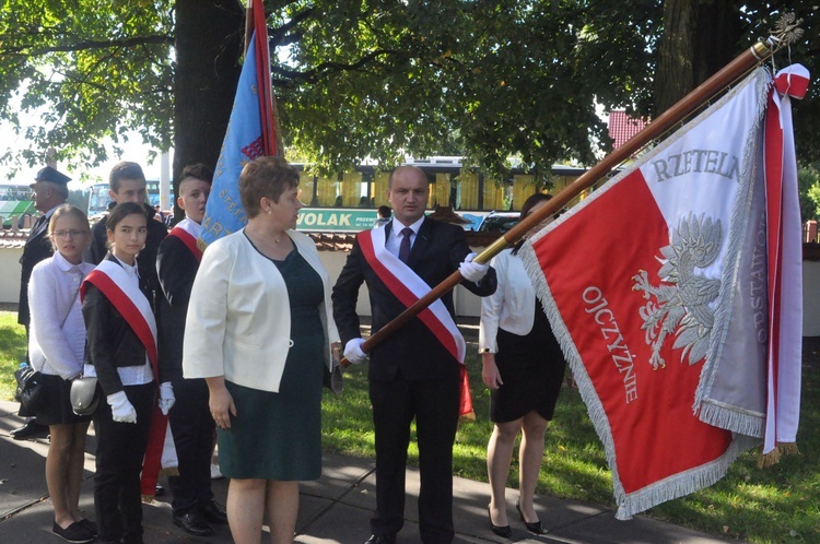 Patron szkoły w Podborzu