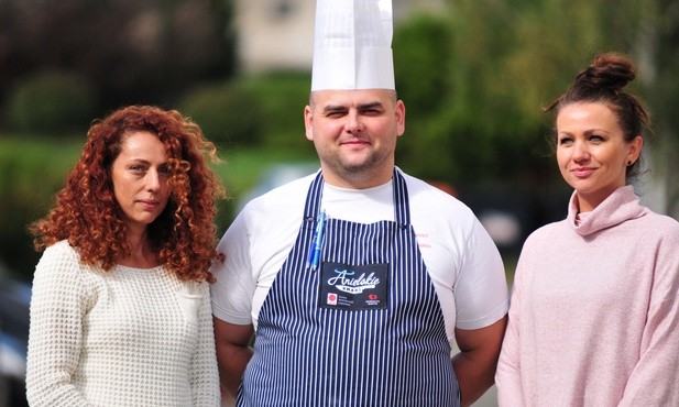 "Anielskie Smaki". Zamów catering i wspieraj słabszych