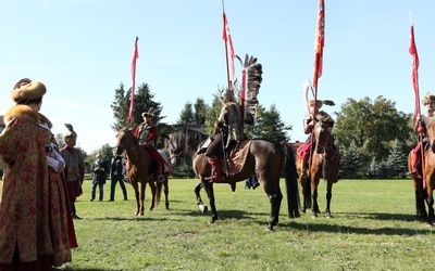 Ruszają 15. Pola Chwały