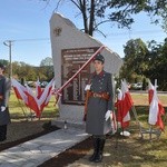 Męcina - obelisk ofiar wojen