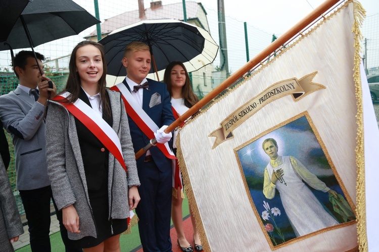 Borzęcin Dolny - nadanie imienia, otwarcie boiska